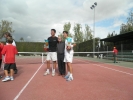 Finalistas con presidente del Club de Tenis Catarroja