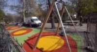 Oviedo continua con la colocacion de nuevos parques infantiles y mesas de ping-pong