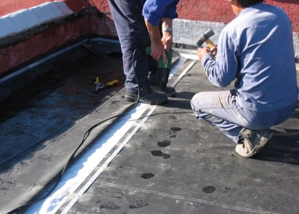 Impermeabilización con láminas EPDM anclado