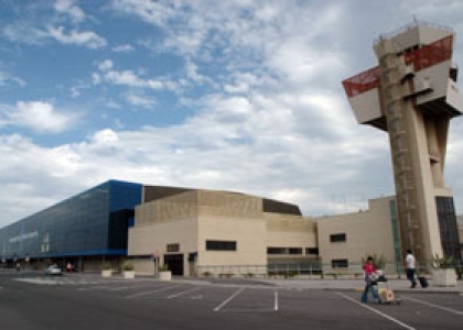 Ampliación en el edificio terminal del aeropuerto de Gran Canaria (España)