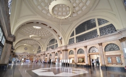 Rehabilitación de cubierta de andenes en la estación de França en Barcelona (España)