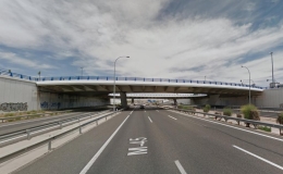 Puente sobre la M-45 en el Ensanche de Vallecas (España)