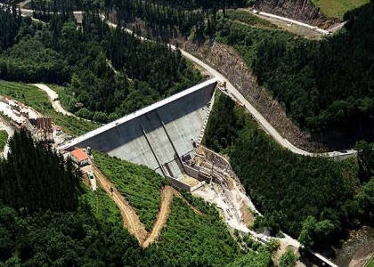 Proyecto de construcción de la presa de Ibiur (España)