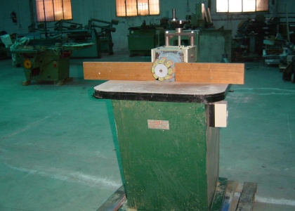 LIJADORA DE MOLDURAS REF. 879