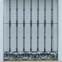 Rejas y balcones 104
