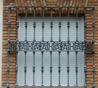 Rejas y balcones 110
