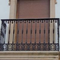 Rejas y balcones 130