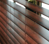 COLORES VENECIANA MADERA